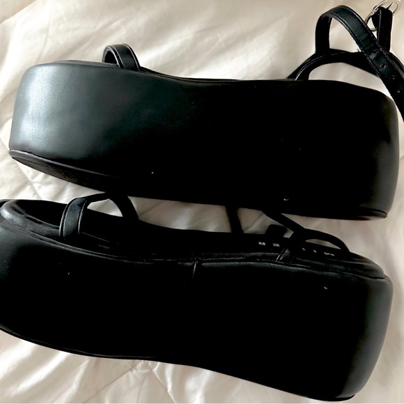 SIMON MILLER High Raft Platform Sandal - Picture 6 of 7